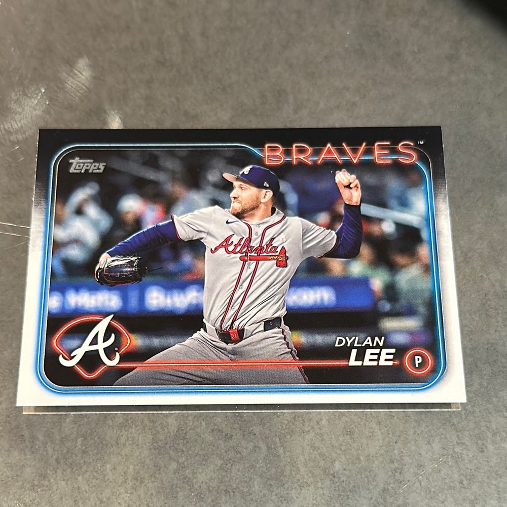 Topps Braves Card Dylan Lee